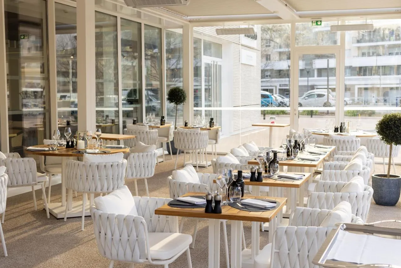 Hotel Indigo Cagnes-Sur-Mer By Ihg 4*,  Γαλλία