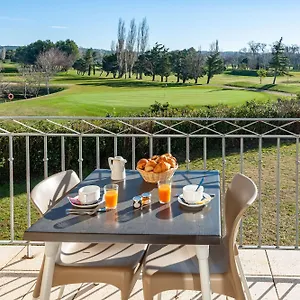 3* Апарт-отель Residhotel Golf Grand Avignon