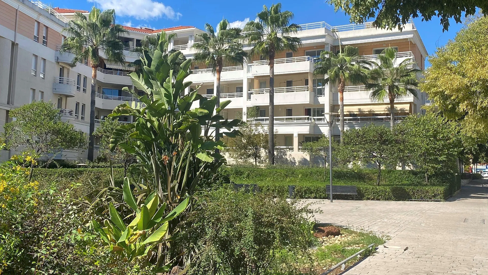 Hotel Indigo Cagnes-Sur-Mer, An Ihg Hotel Франция